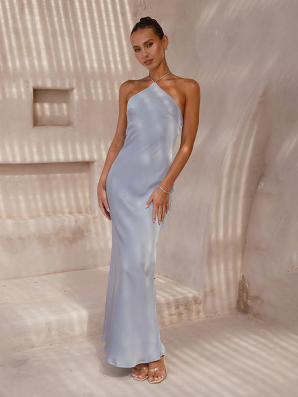 Halterneck- Backless Elegant Dress
