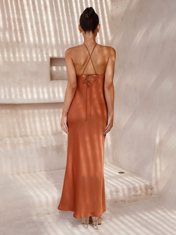 Halterneck- Backless Elegant Dress