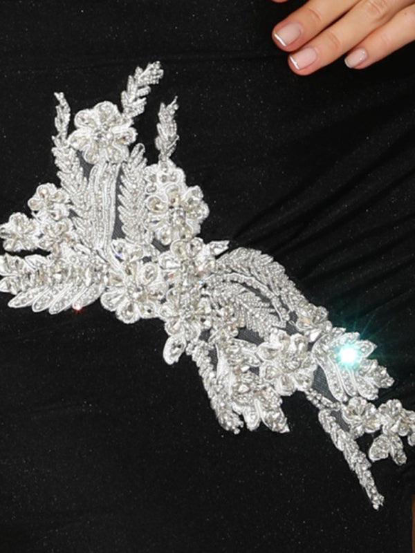 Blacklove- Diamond Flower Long Sleeve Evening Dress