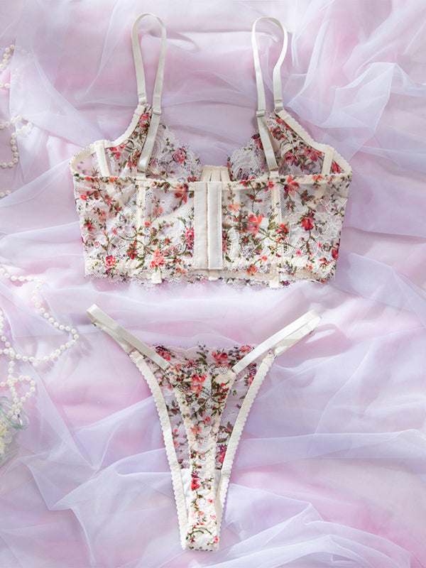 Alberta- sexy lingerie set with lace print camisole